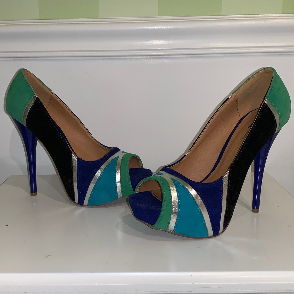 BLACK AND TEAL PEEP TOE PLATFORM PUMPS- SIZE 8.5